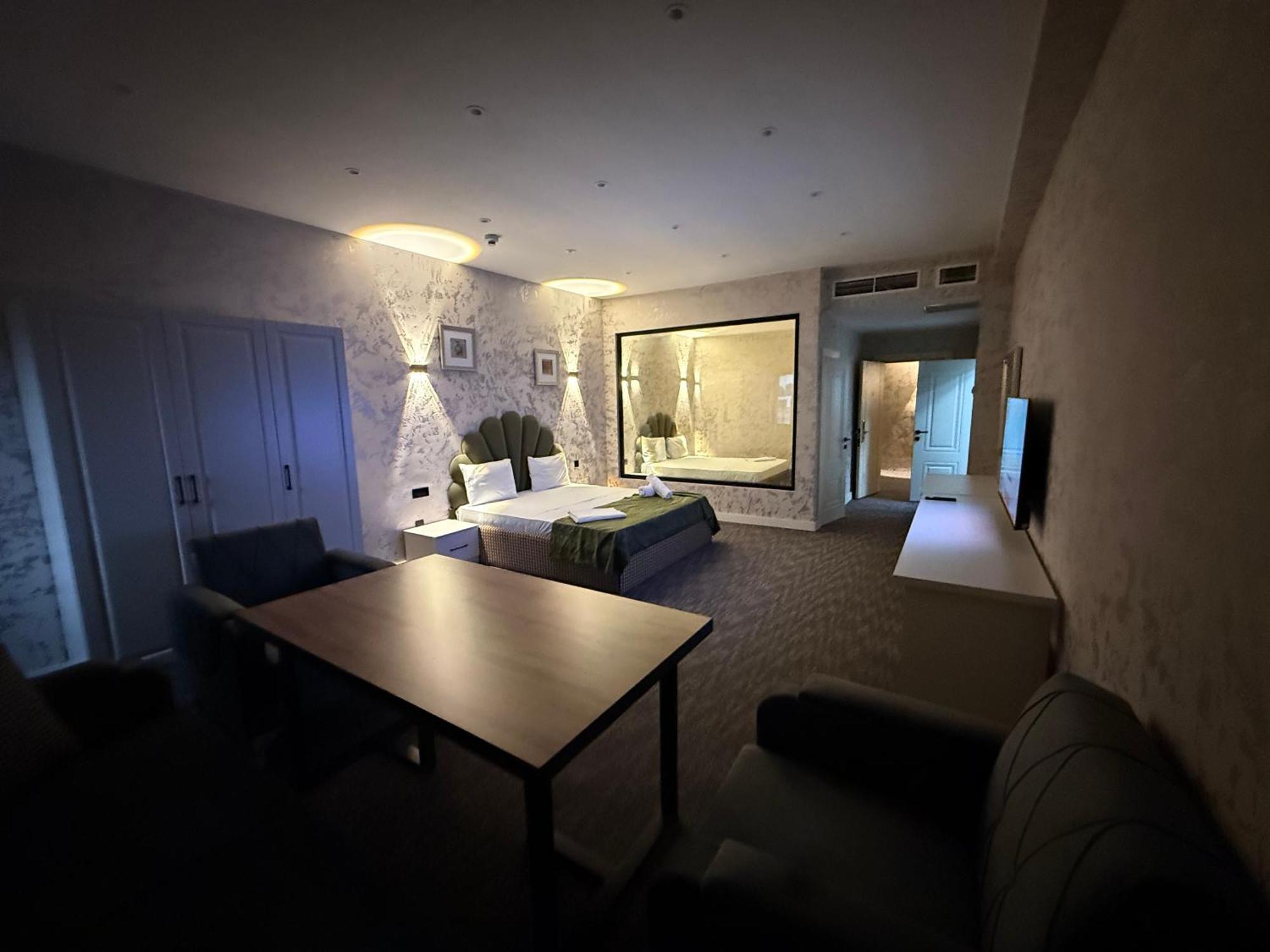 Black Mont Inn Hotel Baky Esterno foto